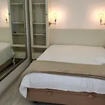 E Mar 4 Appartement *